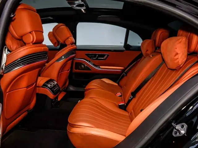 Mercedes-Benz S-Class — Фото автомобиля 10