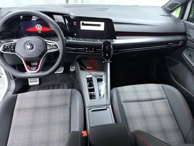 Volkswagen Golf GTI — Фото автомобиля 6