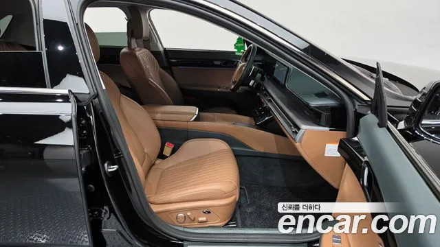 Hyundai Grandeur GN7 — Фото автомобиля 16