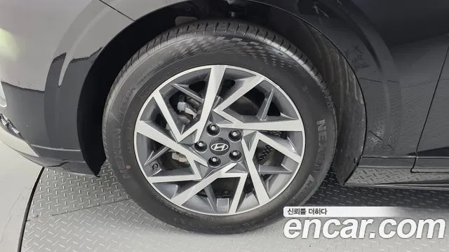 Hyundai Grandeur GN7 — Фото автомобиля 5