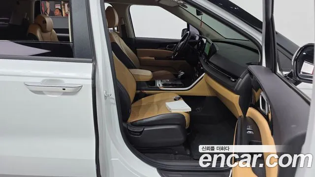 Kia Canival Carnival 4 поколение Бензин 9 мест Prestige — Фото автомобиля 26