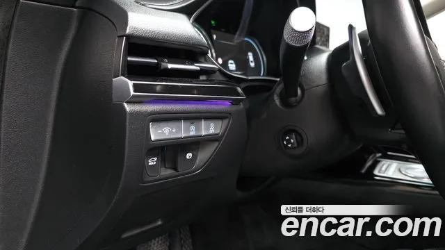 Genesis G80 Бензин 2.5 турбо 2WD — Фото автомобиля 18