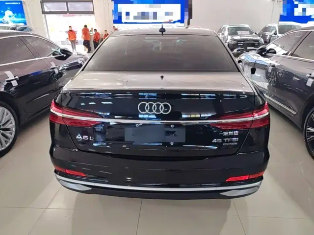 Audi A6L — Фото автомобиля 5