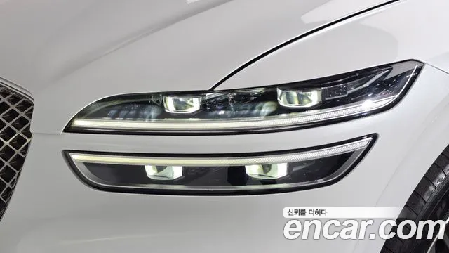 Genesis GV70 — Фото автомобиля 7