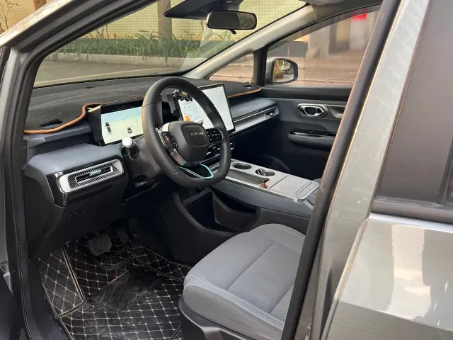 GAC Aion Y — Фото автомобиля 8