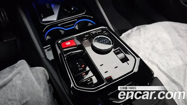 BMW M5 — Фото автомобиля 12