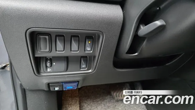 Renault-KoreaSamsung QM6 Новый QM6 2.0 GDe RE Signature 2WD — Фото автомобиля 23