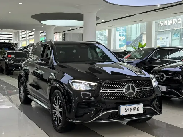 Mercedes-Benz GLE-Class — Фото автомобиля 3