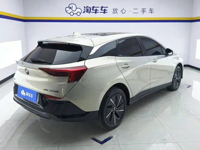 Buick Velite 6 — Фото автомобиля 3