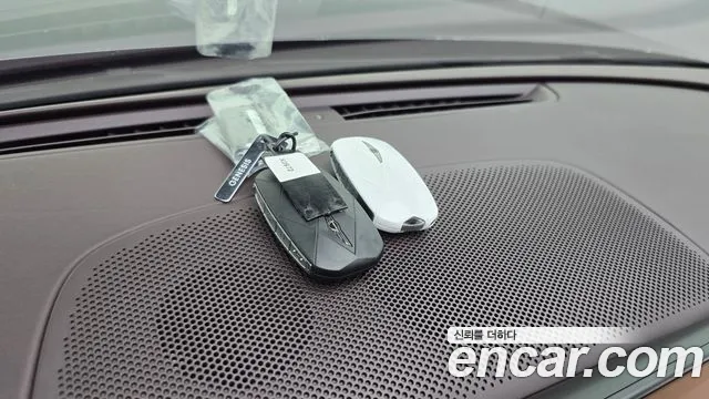 Genesis G90 Бензин 3.5 турбо AWD — Фото автомобиля 29