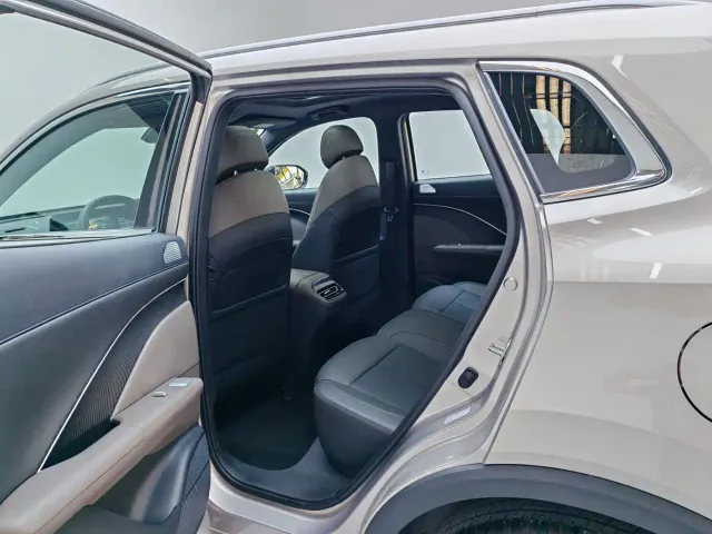 Changan CS55 Plus — Фото автомобиля 5