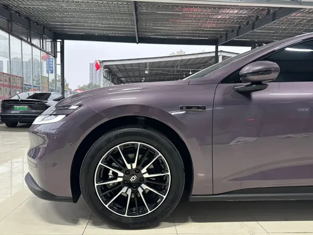 Changan Qiyuan A06 — Фото автомобиля 4