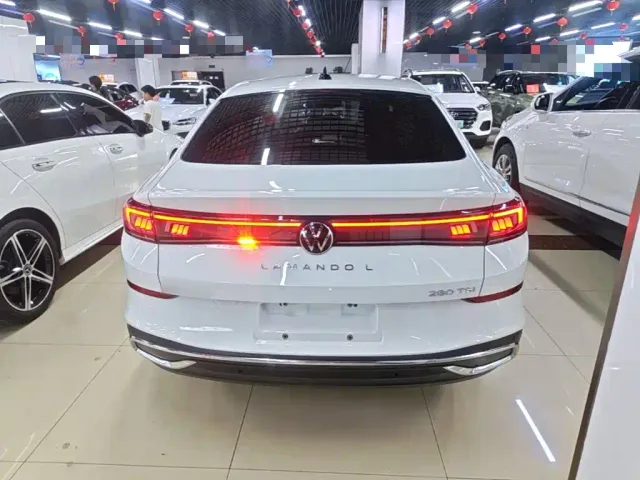 Volkswagen Lamando — Фото автомобиля 5