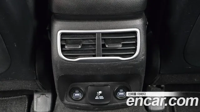 Hyundai Santafe Новый Santa Fe Бензин 2.5T 2WD — Фото автомобиля 30