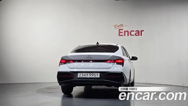 Hyundai AVANTE Новый Avante (CN7) — Фото автомобиля 4