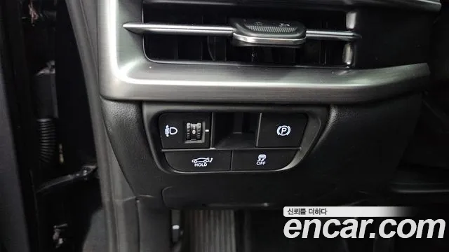 Hyundai Grandeur GN7 — Фото автомобиля 22
