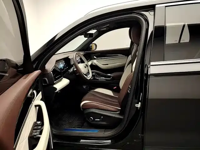 Geely Xingyue L — Фото автомобиля 12