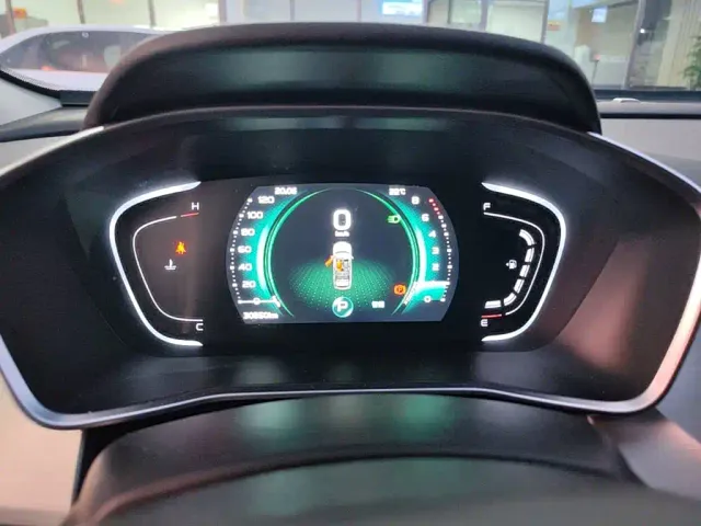 Geely Binyue — Фото автомобиля 11