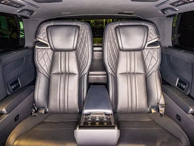 Lexus LM — Фото автомобиля 19