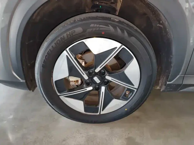 Geely Galaxy E5 — Фото автомобиля 22