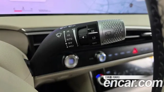 Genesis GV70 — Фото автомобиля 28
