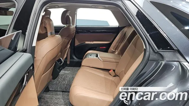 Hyundai Grandeur GN7 — Фото автомобиля 18
