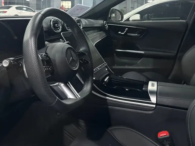 Mercedes-Benz C-Class — Фото автомобиля 7