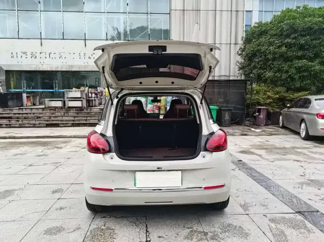 Wuling Bingo — Фото автомобиля 12