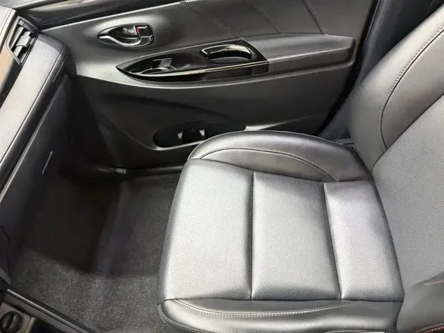 Toyota YARiS L Zhi Xuan — Фото автомобиля 13