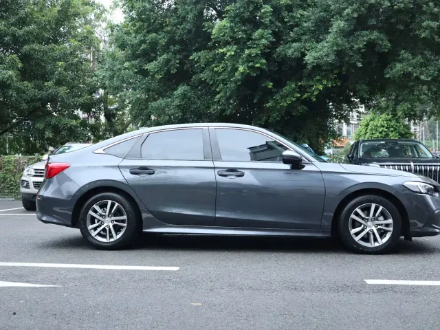 Honda Civic — Фото автомобиля 4