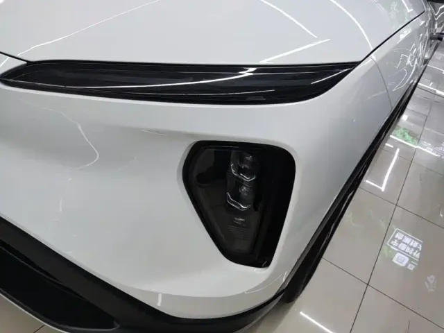 Nio ES6 — Фото автомобиля 23