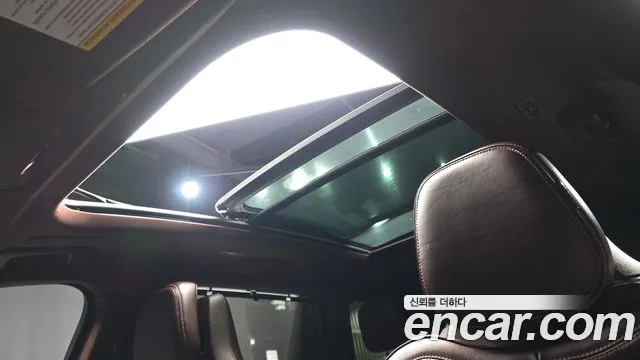 Lincoln Aviator 2nd Gen — Фото автомобиля 19