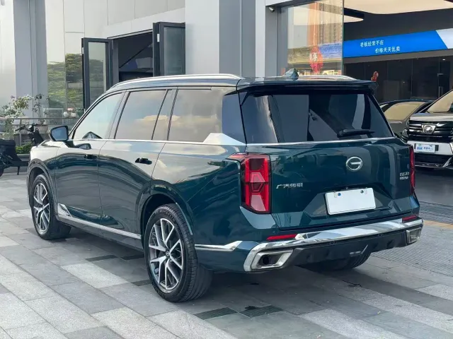 GAC Trumpchi GS8 — Фото автомобиля 21