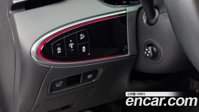 Genesis GV70 — Фото автомобиля 17