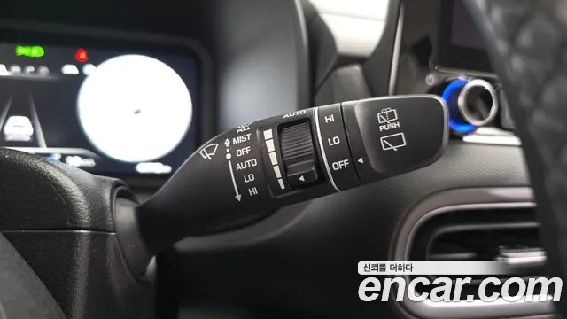 Hyundai Kona — Фото автомобиля 24