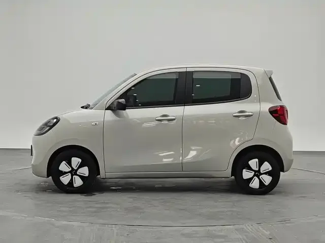 Wuling Hongguang Mini EV — Фото автомобиля 3