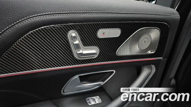 Mercedes-Benz GLE-Class — Фото автомобиля 23