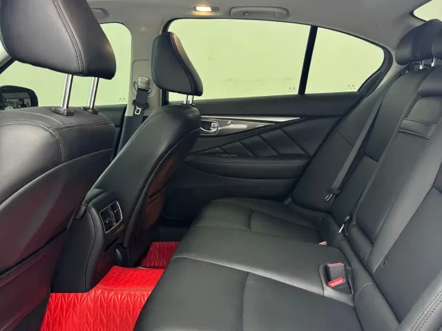 Infiniti Q50L — Фото автомобиля 8