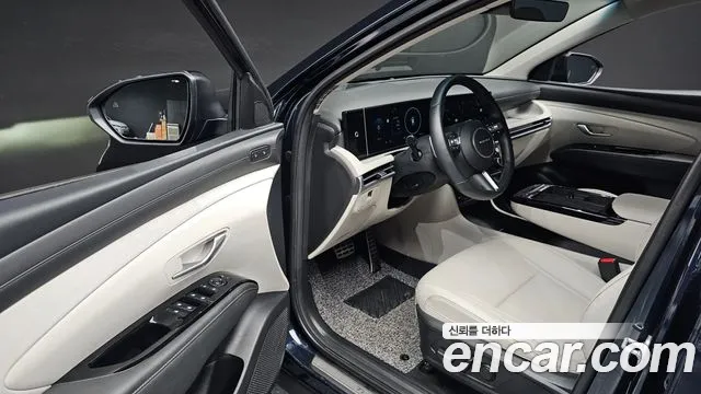 Hyundai Tucson Новый Tucson (NX4) Бензин 1.6 турбо 2WD — Фото автомобиля 10