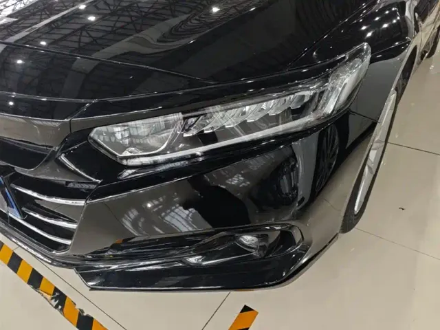 Honda Accord — Фото автомобиля 23