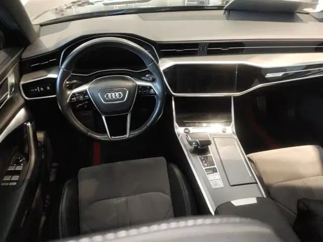 Audi A6L — Фото автомобиля 15