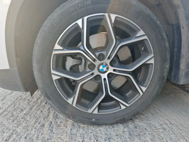 BMW X1 — Фото автомобиля 4