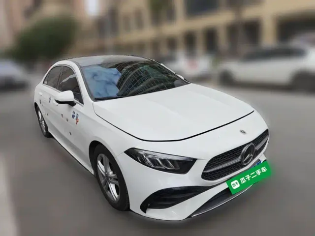 Mercedes-Benz A-Class — Фото автомобиля 3