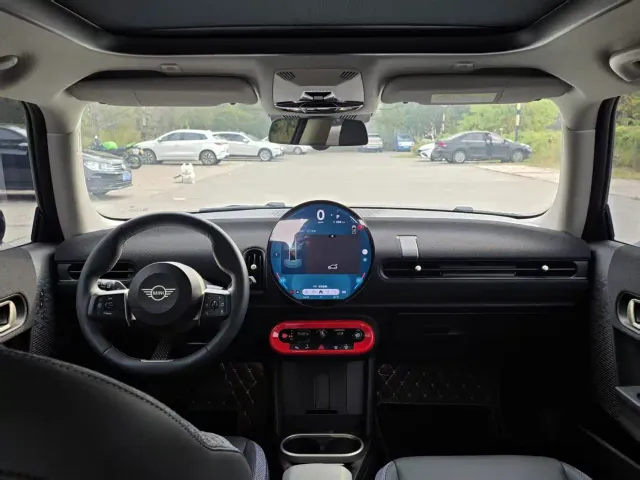 MINI Hatch — Фото автомобиля 8