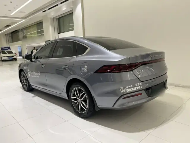BYD Qin PLUS — Фото автомобиля 16