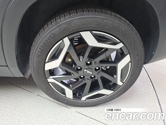 Kia Seltos — Фото автомобиля 6