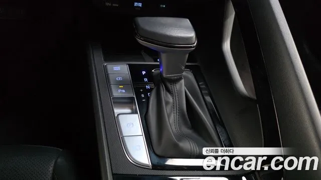 Hyundai Avante CN7 — Фото автомобиля 9