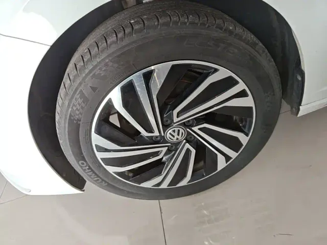 Volkswagen Sagitar — Фото автомобиля 22
