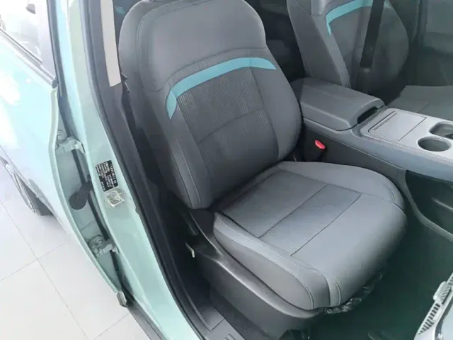 GAC Aion Y — Фото автомобиля 24