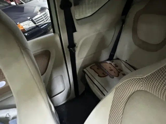 Wuling Hongguang Mini EV — Фото автомобиля 12